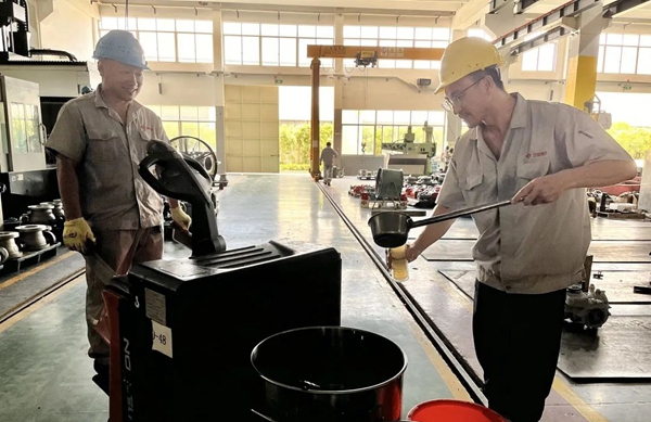 連日高溫，他們無懼“烤”驗